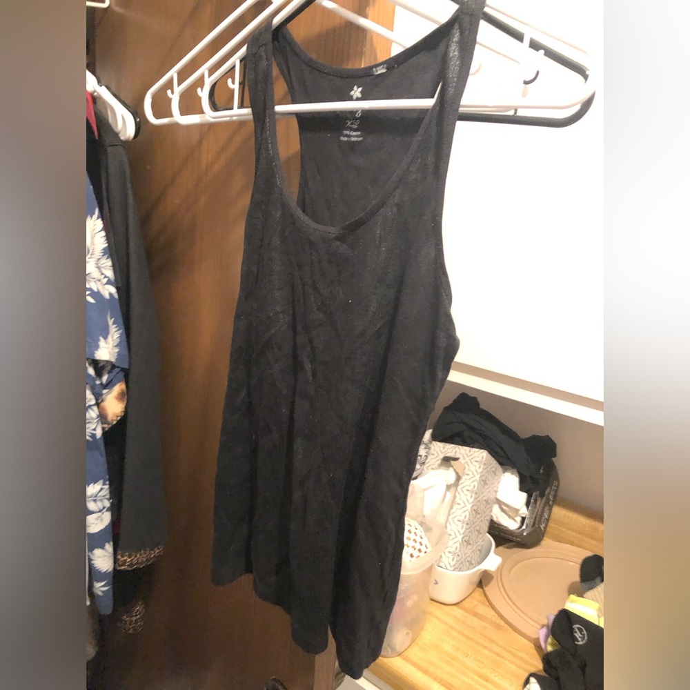 Energie Shiny Black Tank Top- 816 $9 or 🦋